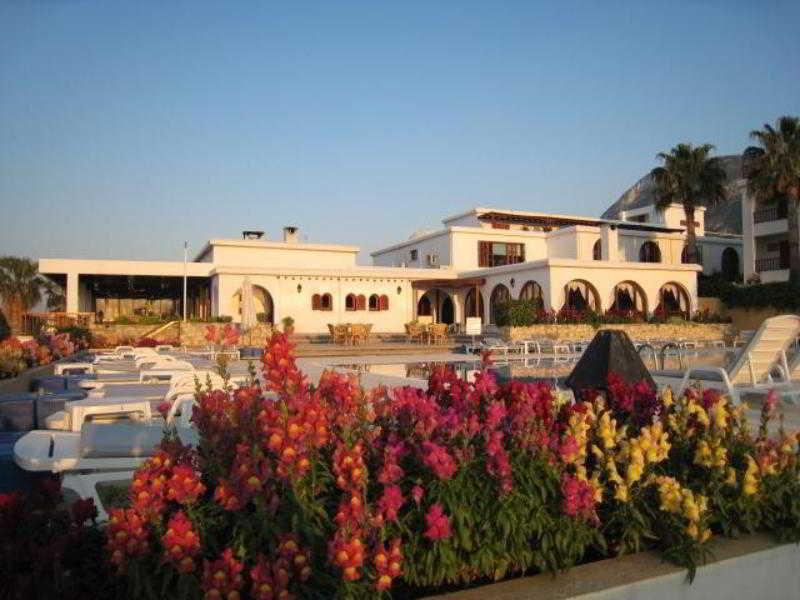 Onar Village Kyrenia  Eksteriør billede